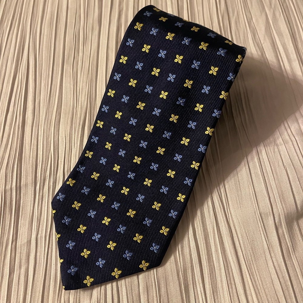 Brooks Brothers navy gold silk‎ tie